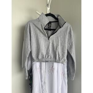 Cropped 1/2 zip sweater